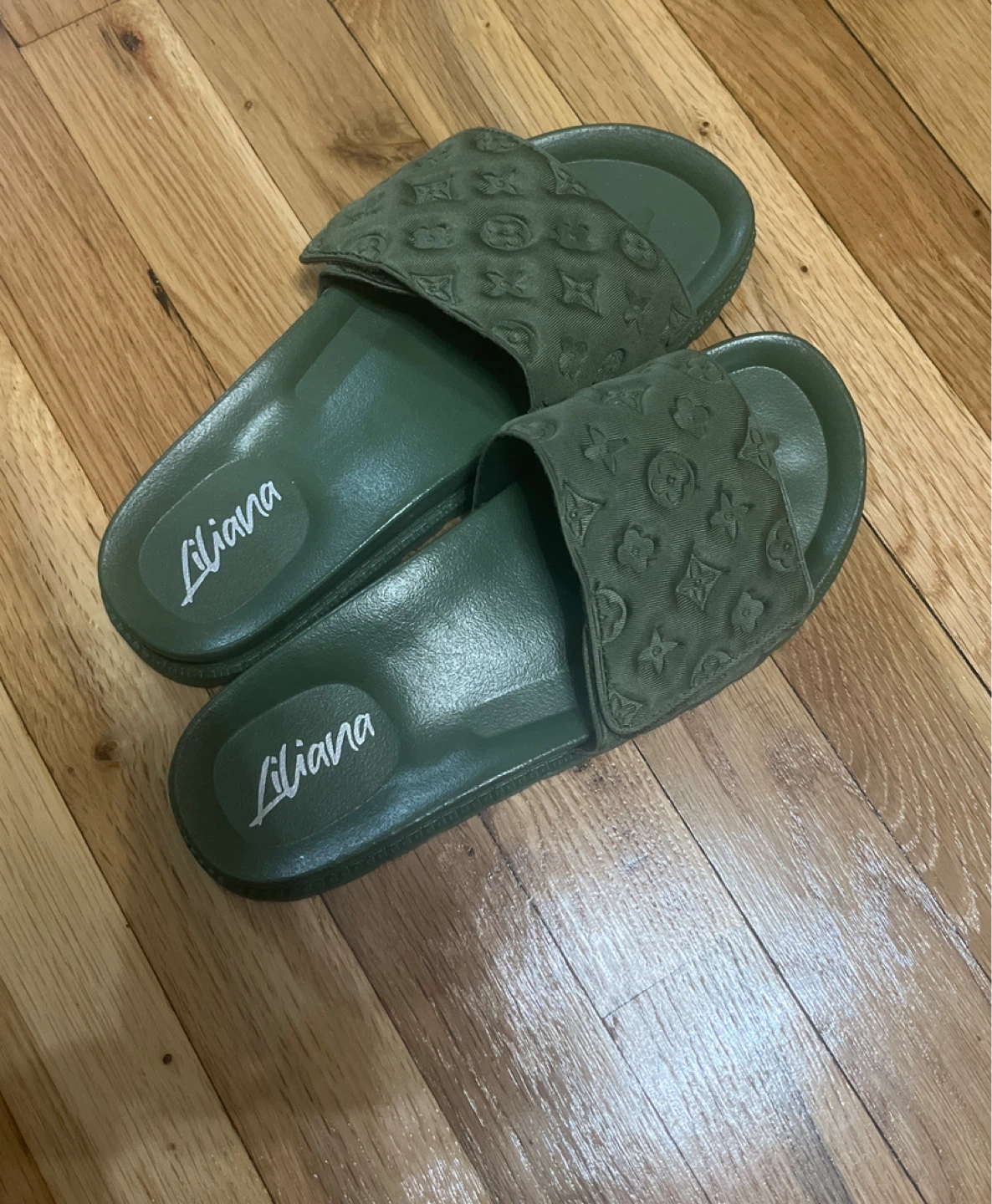 Liliana Women's Slides