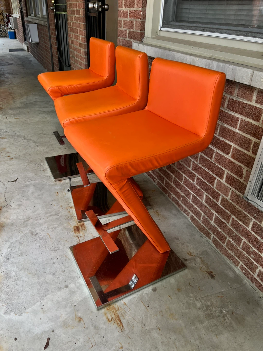 Modern Orange Bar [Stool Set Of 3]