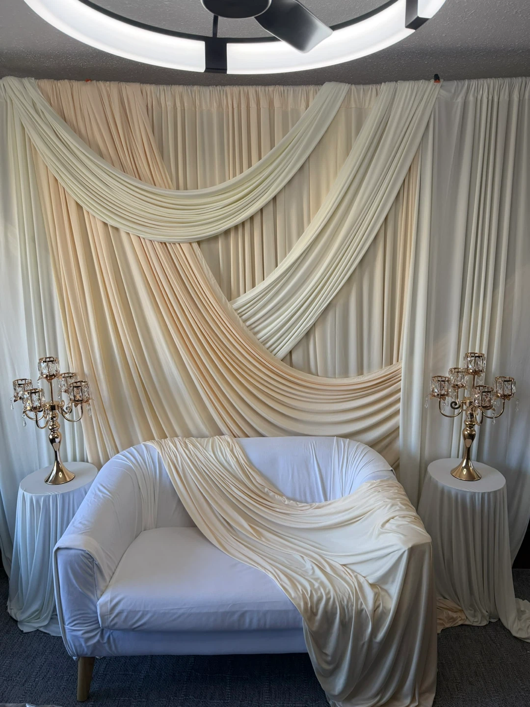 Draped Backdrops, flower walls For Rent - photo 4