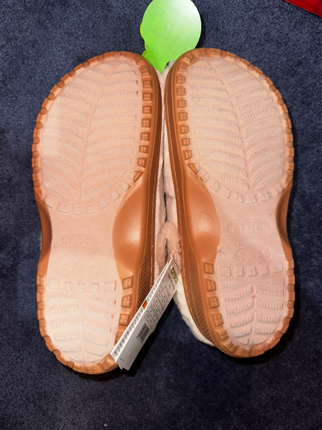 Crocs Classic Lined Clog Slippers Pink Size 9 Women's (US W7/M9) - photo 2