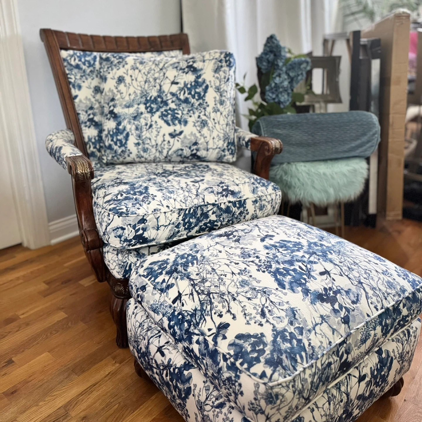 Wingback Accent Chair with Ottoman - Blue Floral