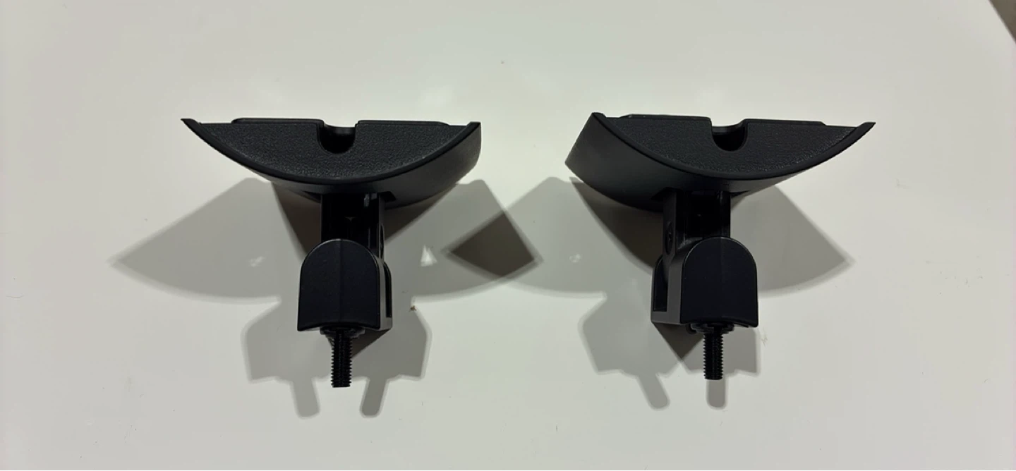 Bose Sound System with Remote and Speaker Mounts - photo 2