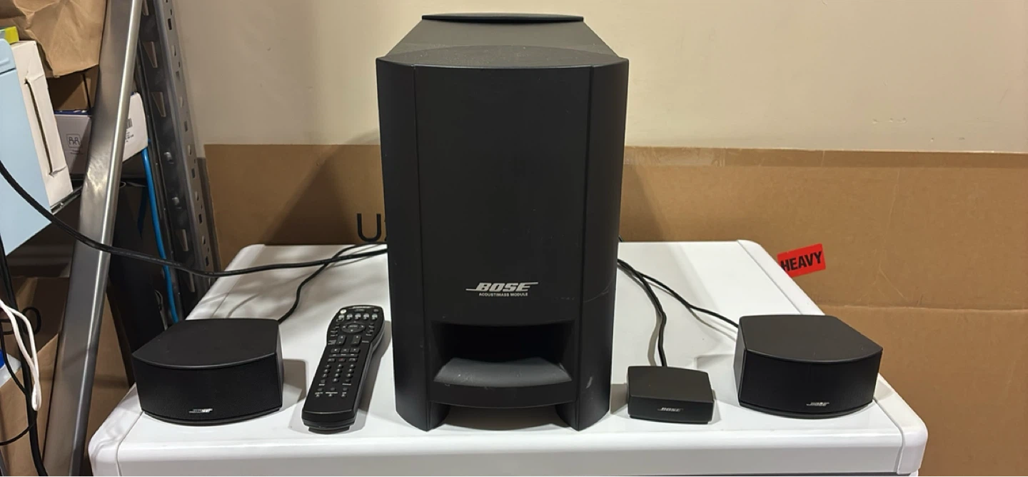 Bose Sound System with Remote and Speaker Mounts