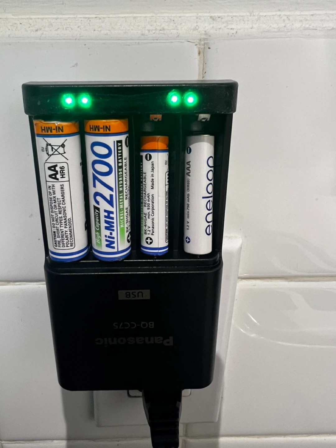 Panasonic AA/AAA Battery Charger 🔋