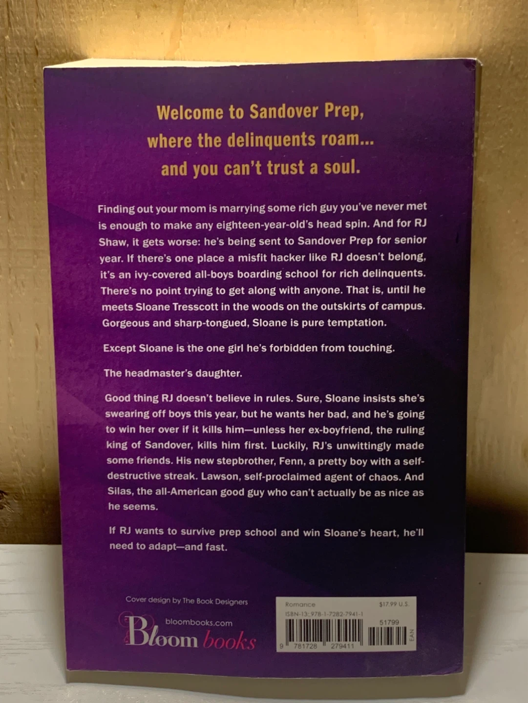 Misfit: A Prep Novel by Elle Kennedy - photo 2