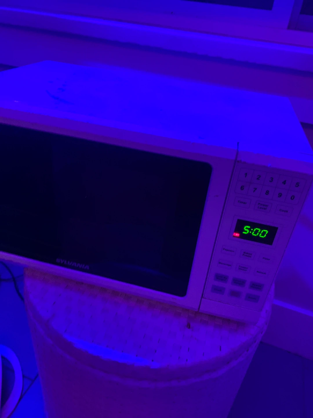 Sylvania White Microwave