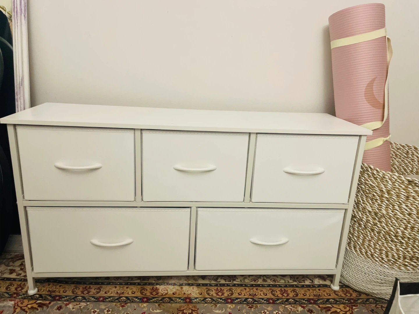Beautiful 5 Drawers Dresser/Storage - photo 5