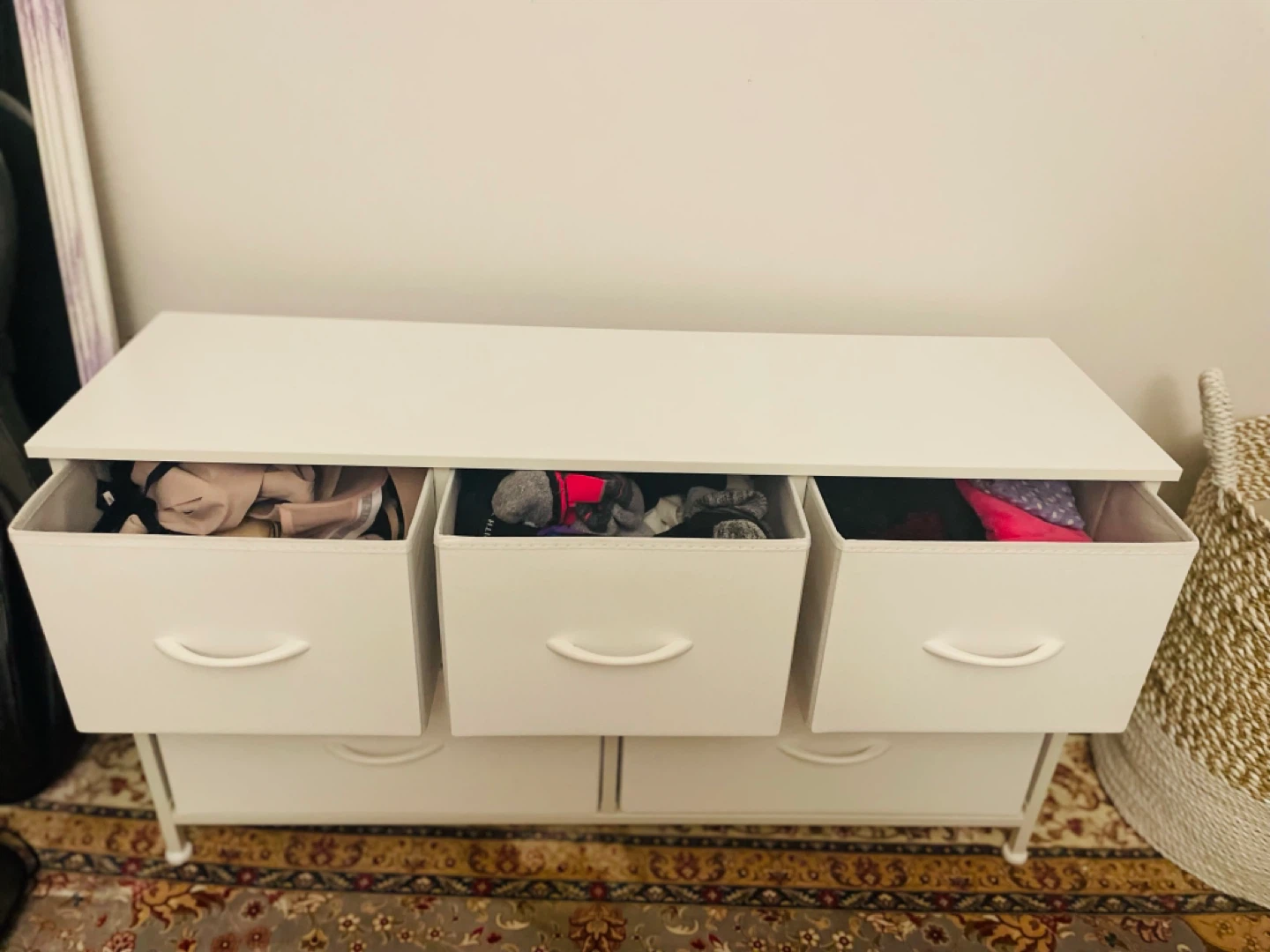 Beautiful 5 Drawers Dresser/Storage - photo 3