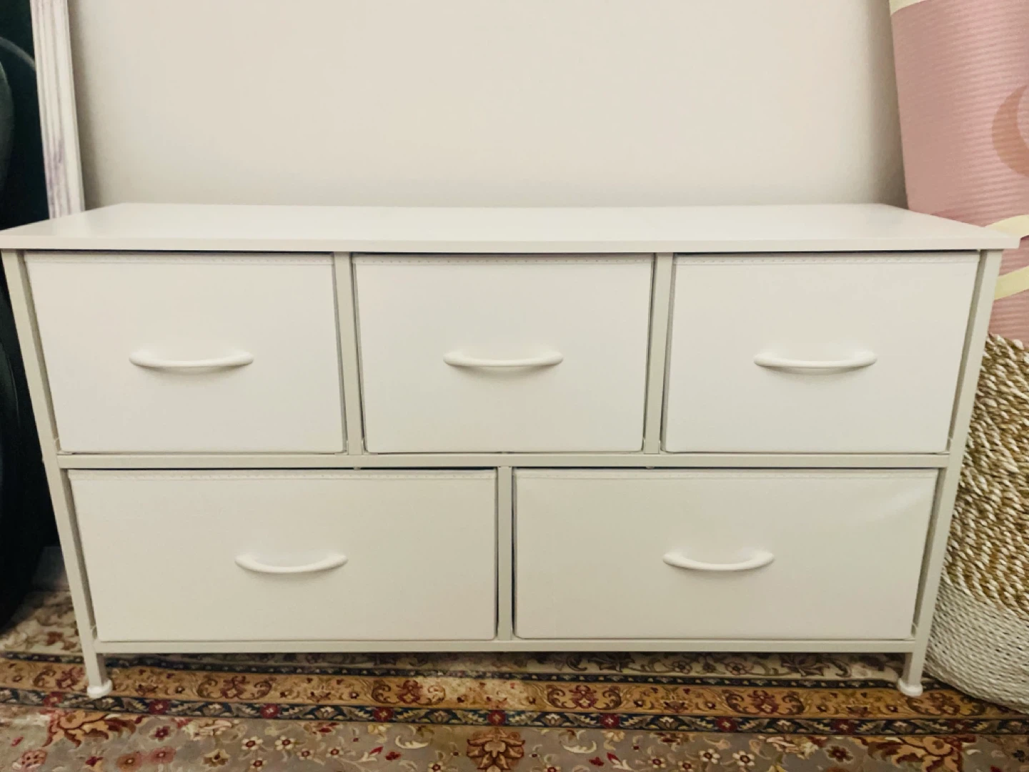 Beautiful 5 Drawers Dresser/Storage