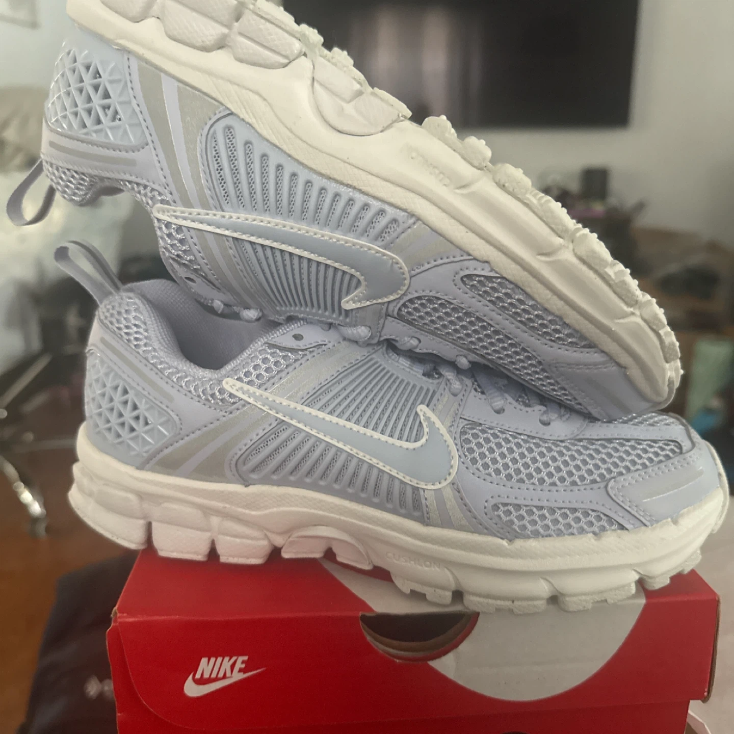 Nike Vomero 5 (GS) Light Blue Youth Size 6Y