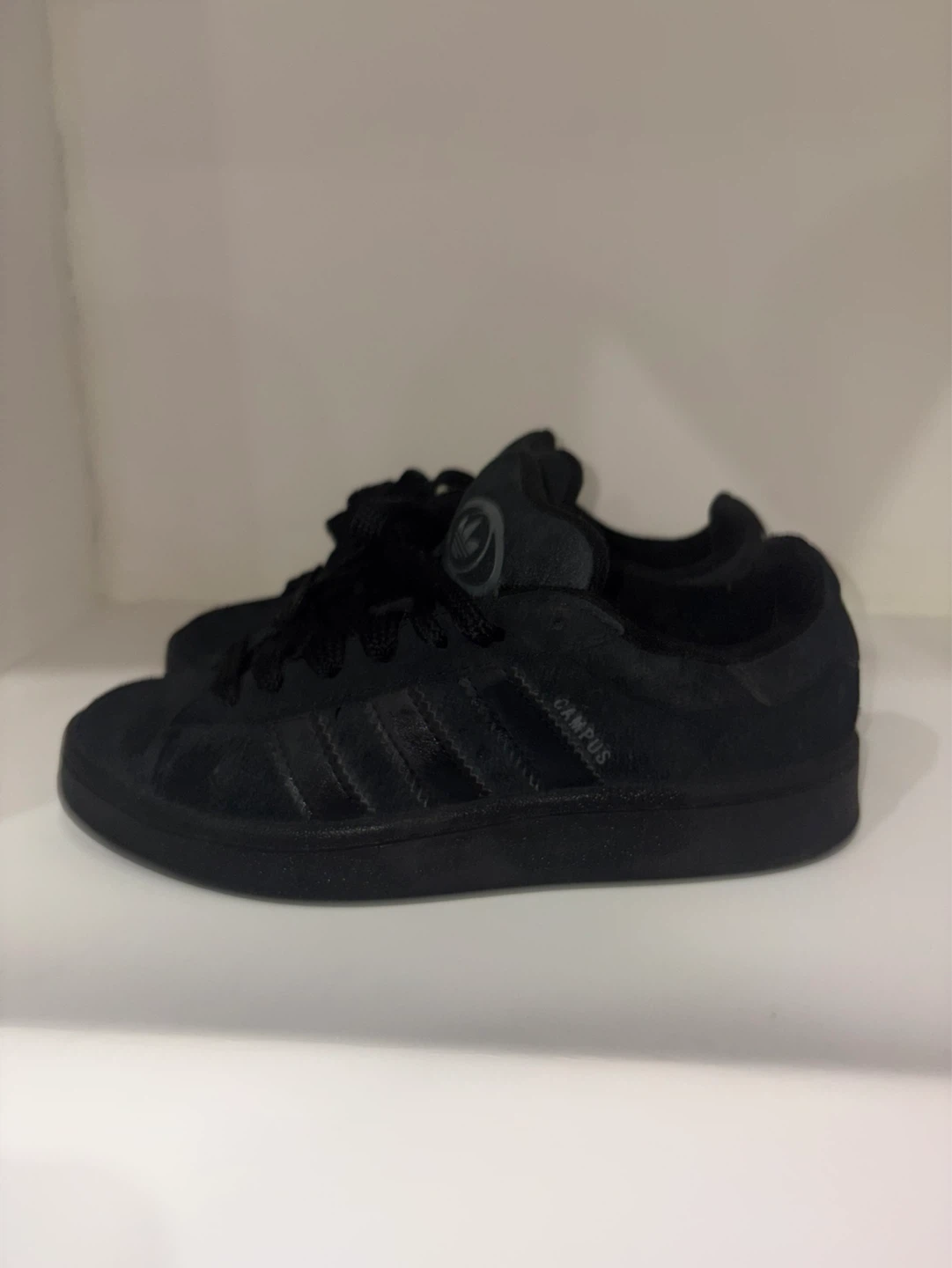 Black Adidas Campus Suede Sneakers size 4.5 - photo 5