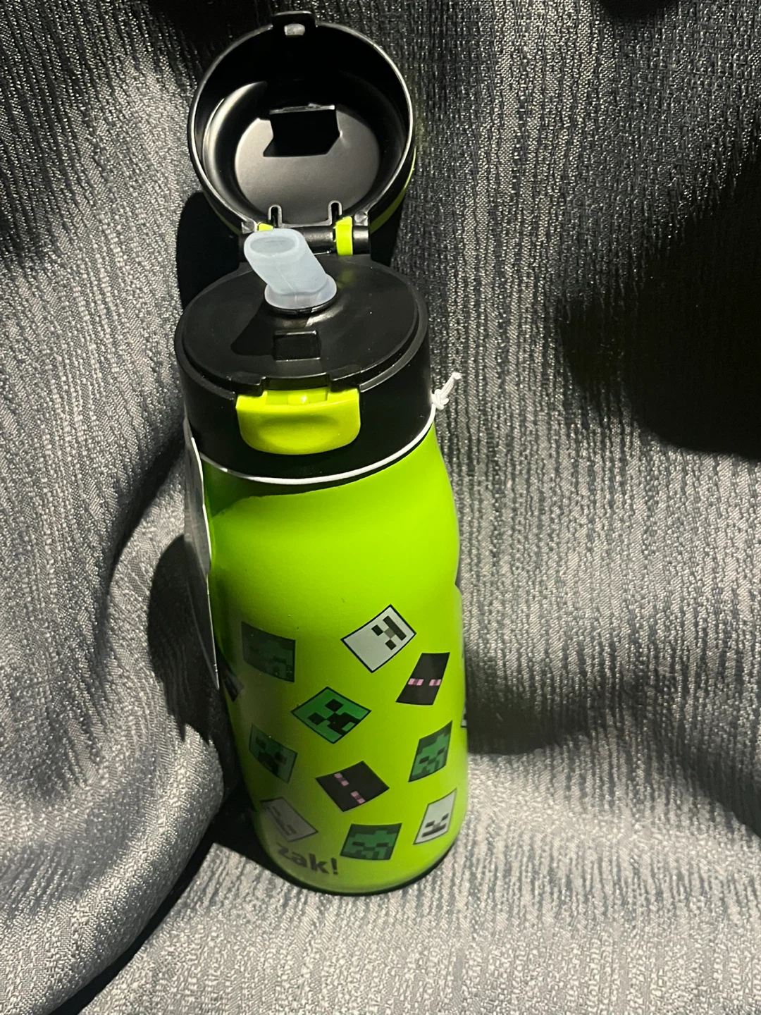 Zak! Minecraft Kids Water Bottle 13.5 oz - photo 2