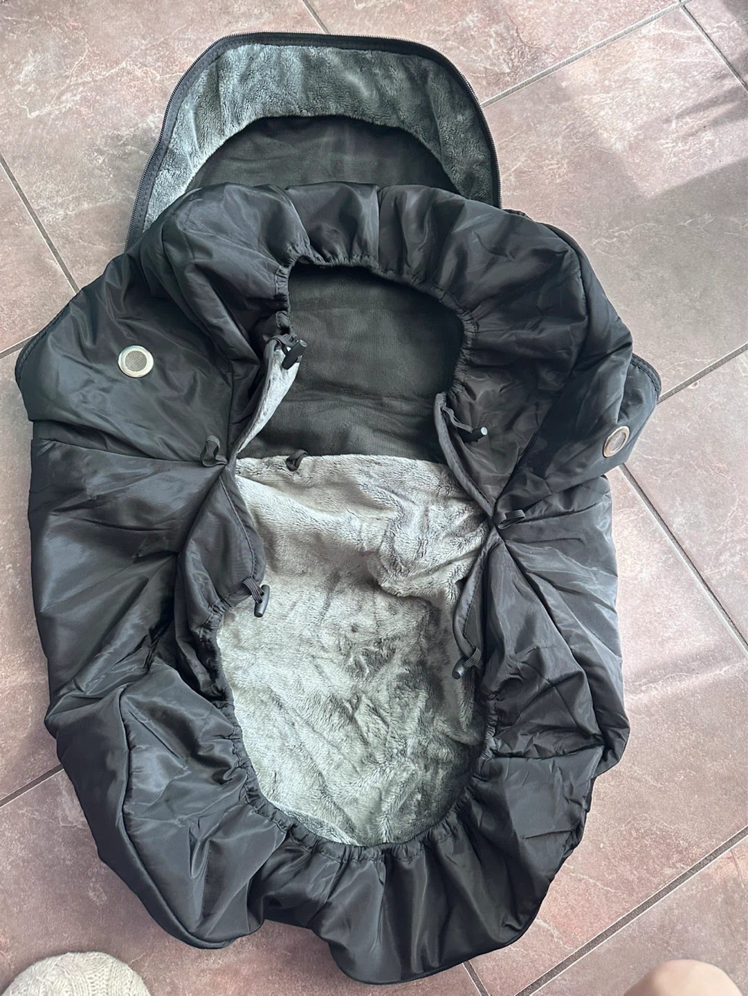 Black Infant Car Seat Cover with Fleece Lining - photo 5