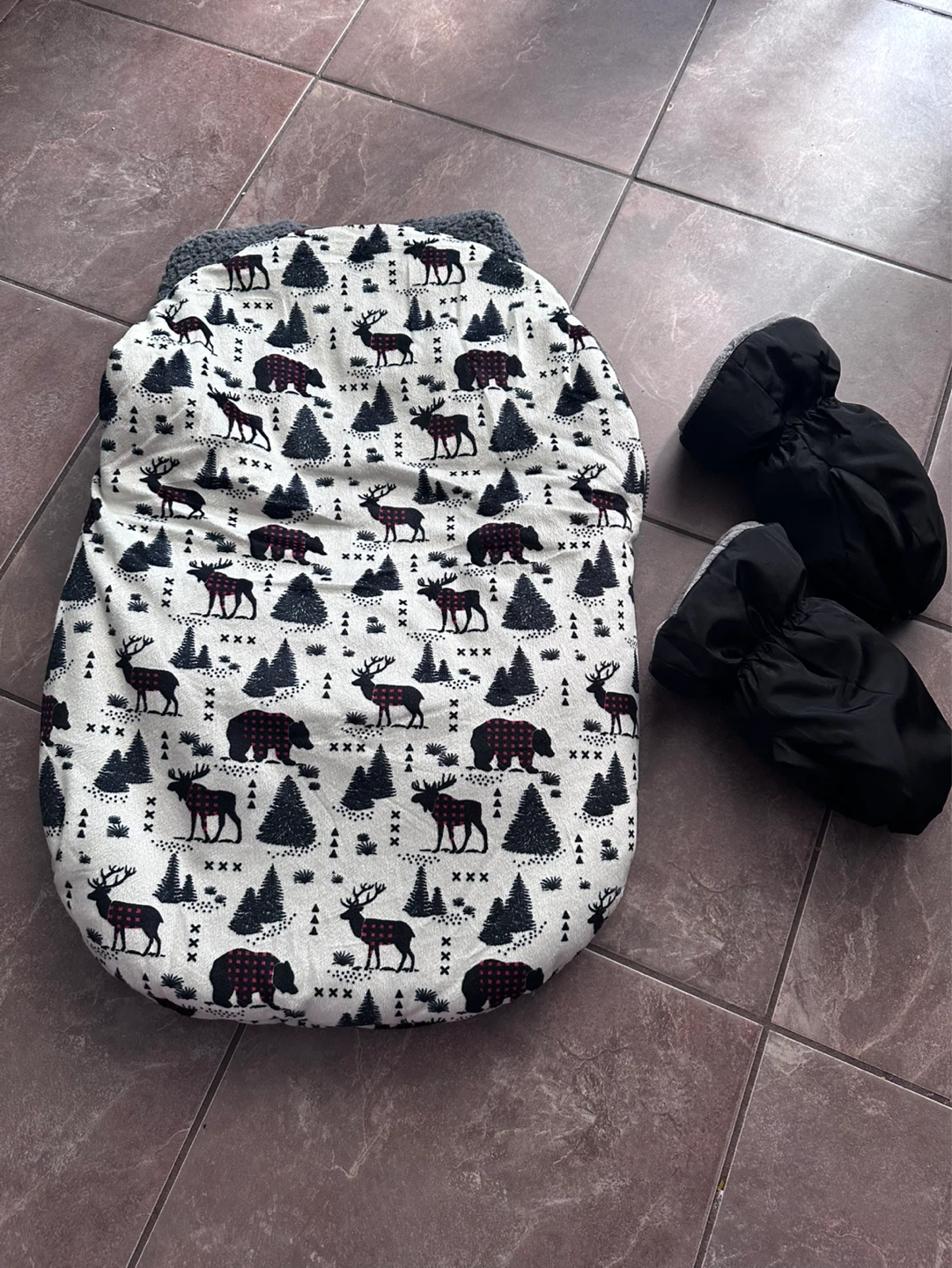 Stroller Muff with Mitts - photo 2