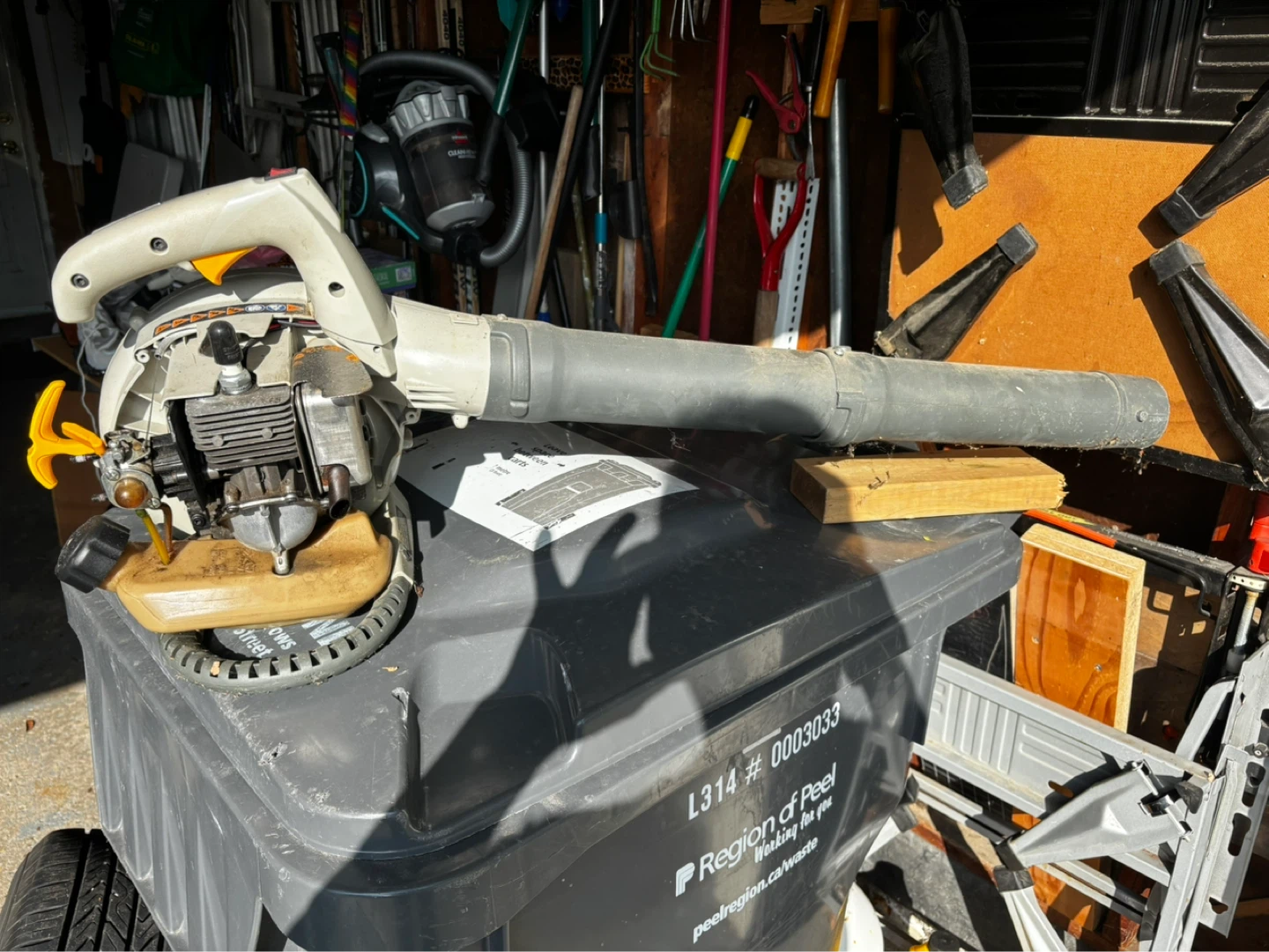 Ryobi 2 Cycle Leaf Blower