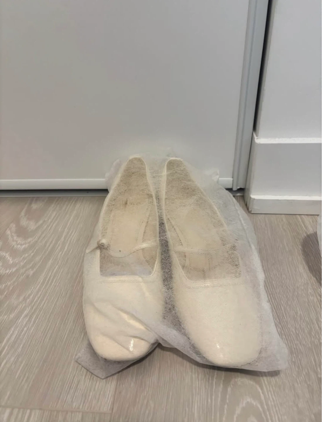Mango Mary Jane Flats - Size 35 / no box - photo 5