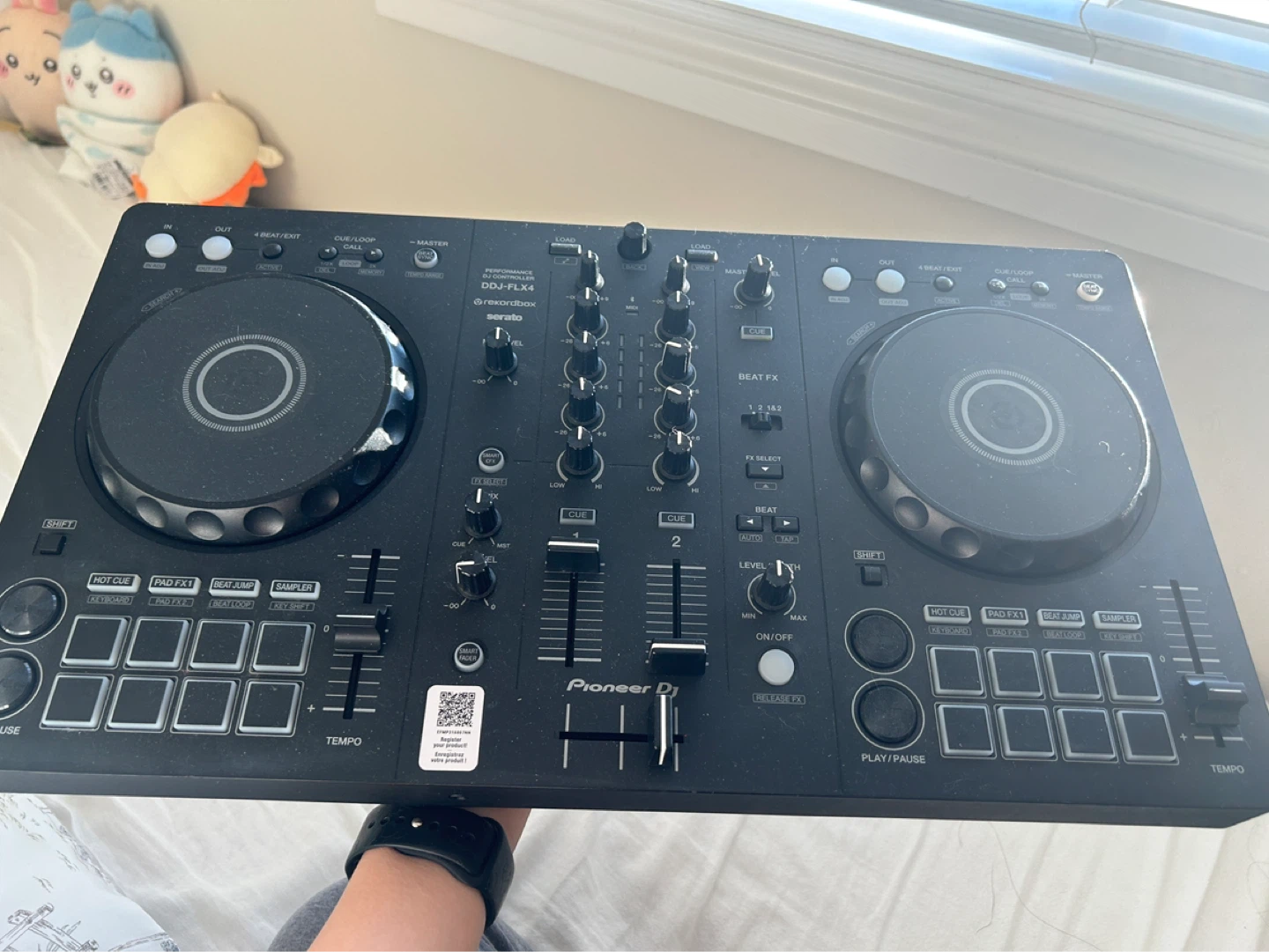 Pioneer DJ DDJ-FLX4 DJ Controller - photo 3