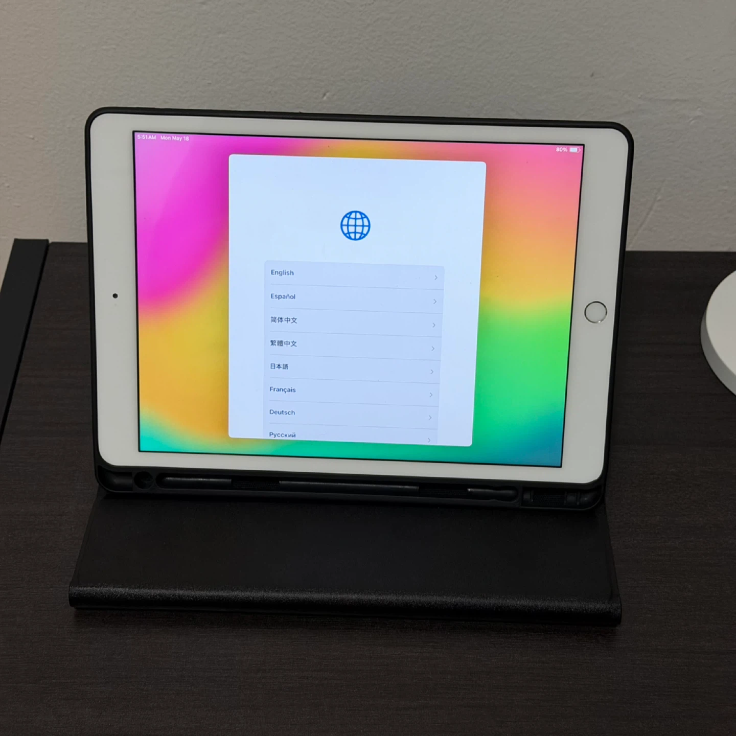 Apple iPad 8th (WIFI) 32GB - LIKE NEW