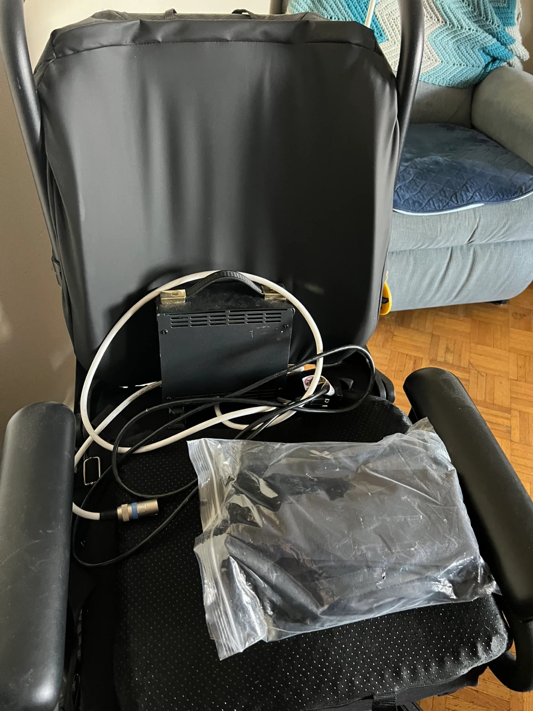 Quantum Edge Electric Wheelchair - photo 3