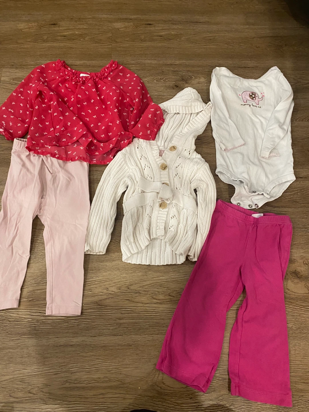 45pc+ Bundle of Girls' Clothing 12-24m - photo 2