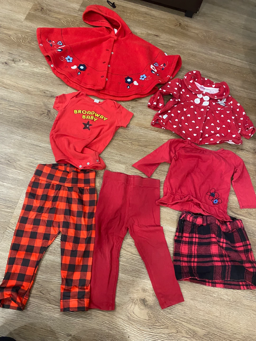 45pc+ Bundle of Girls' Clothing 12-24m - photo 3
