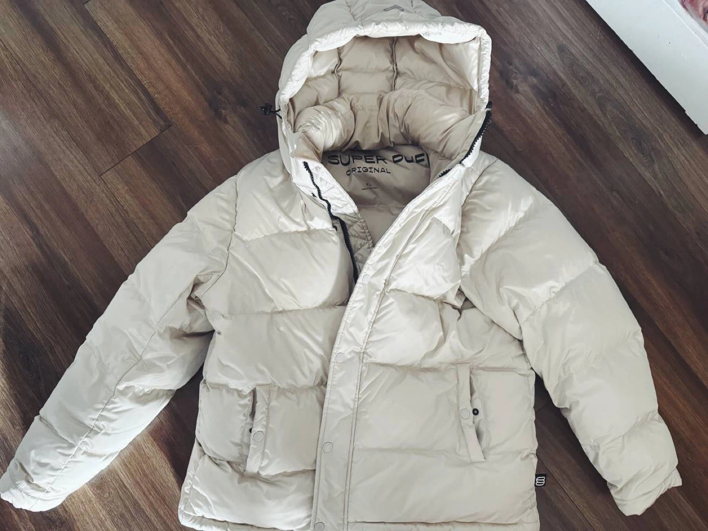 Aritzia The Super Puff™ – Matte Pearl, XL