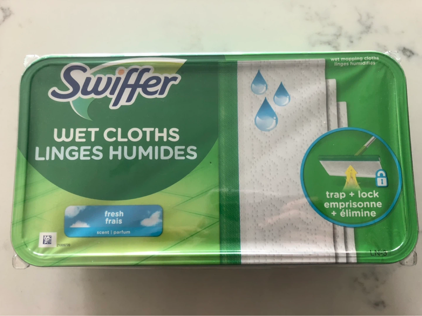 Swiffer Wet Cloth Replacements 24 pack - Fresh Scent