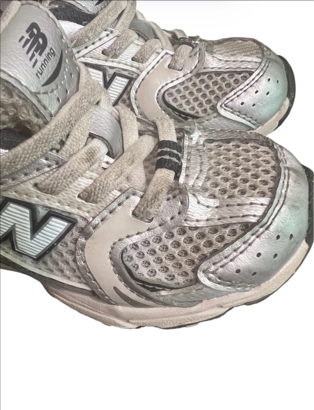 New Balance 530 Toddler Sneakers Baby Size 7 White/Beige/Navy - photo 4