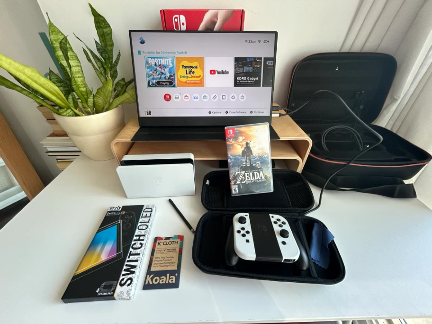 🎮 NEW Nintendo Switch OLED + 15.6” Display & Accessory Bundle 🎮 - photo 2