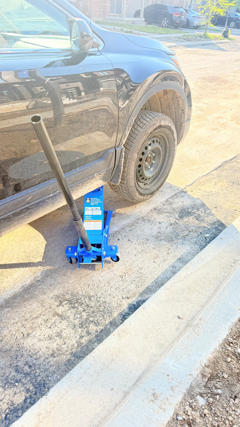 tire change - photo 4