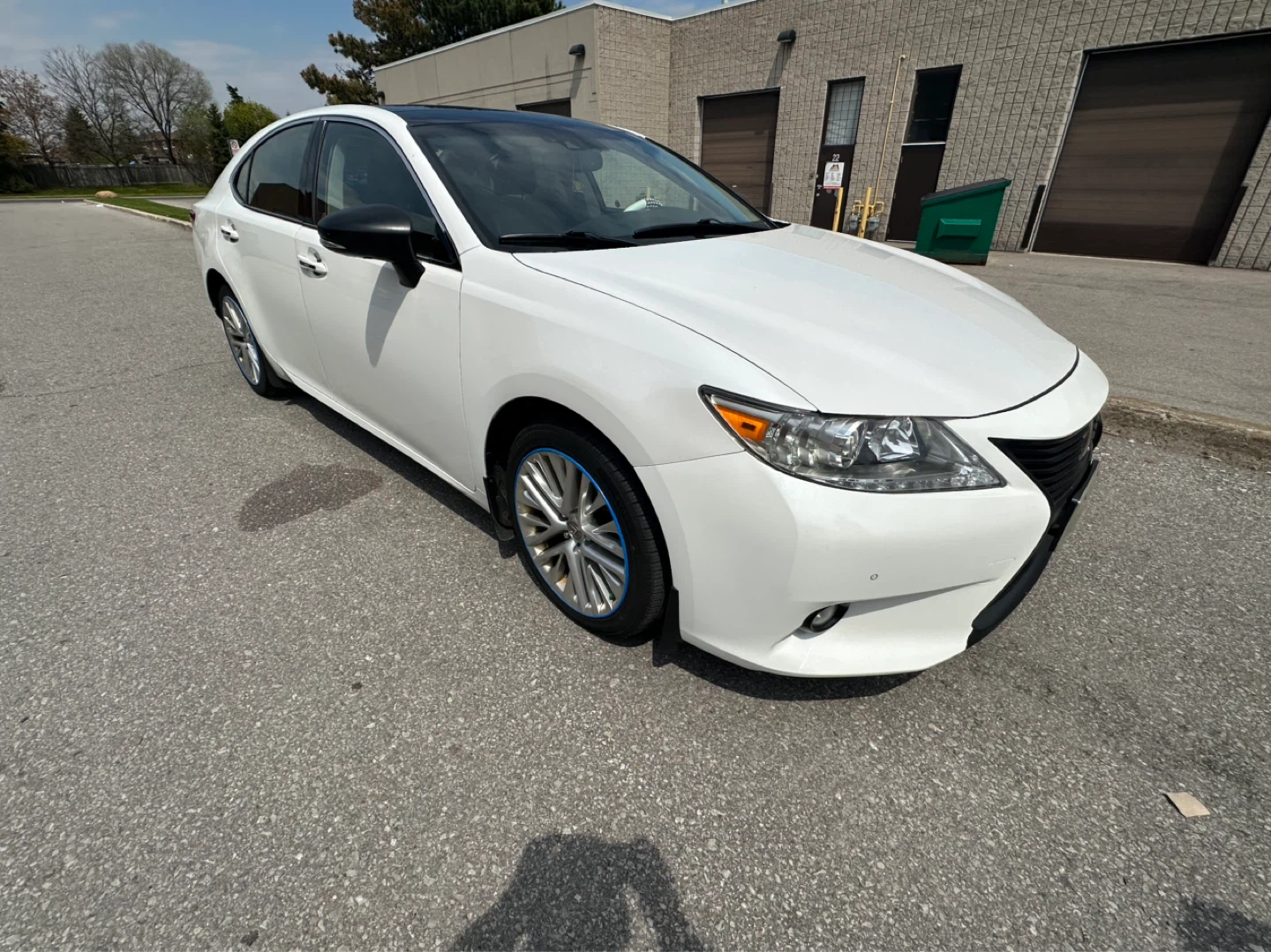 Pearl White Lexus ES 350 Sedan Tech Pack.   263k - photo 2