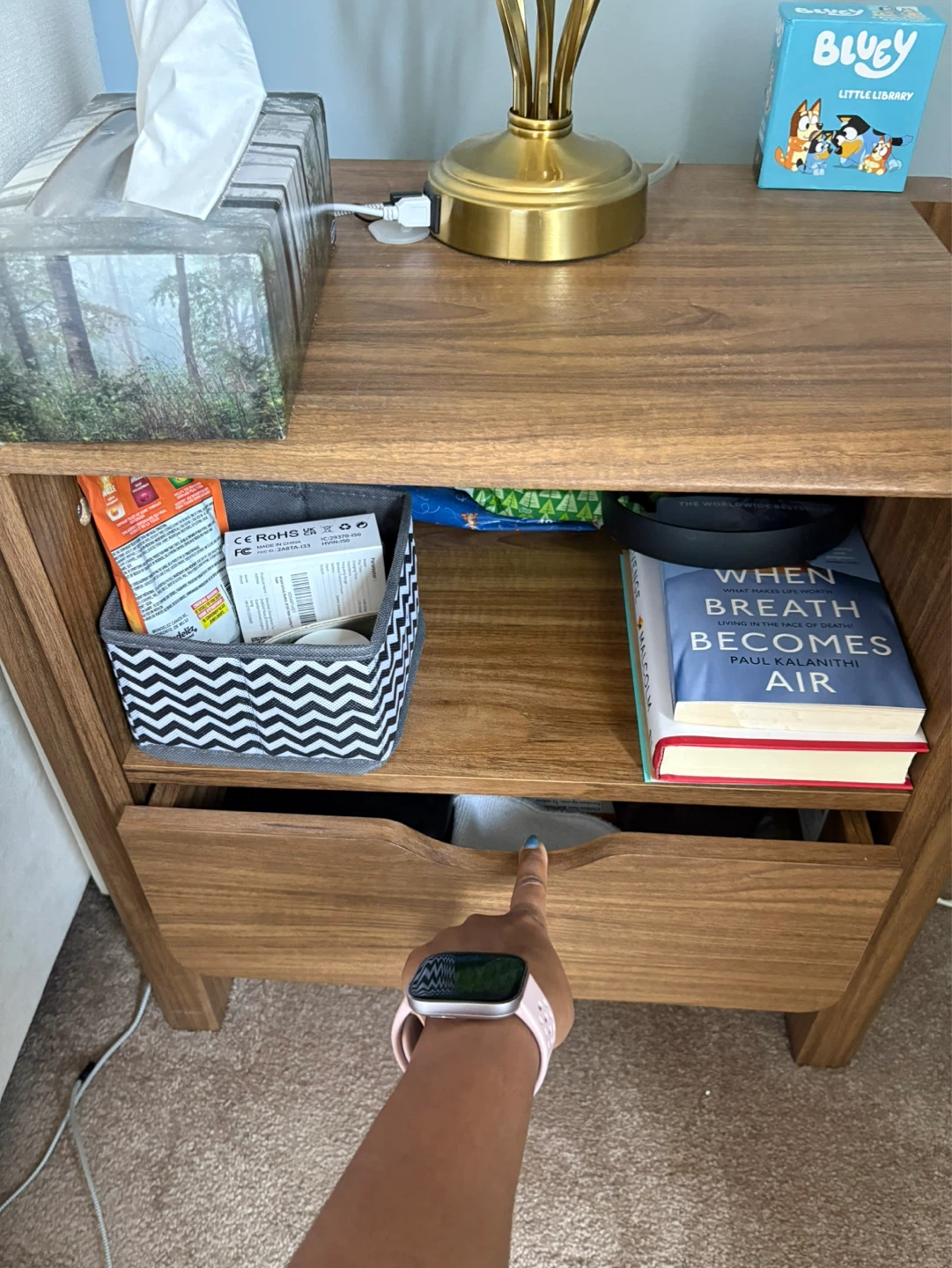 Nightstand - photo 2
