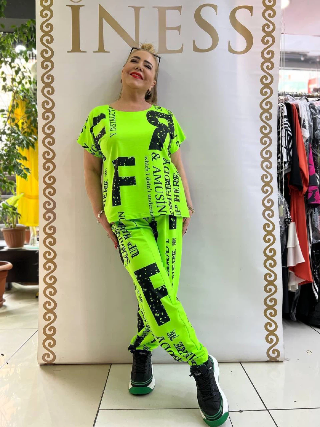 NESS Women's Graphic Print Tracksuit Set - photo 2
