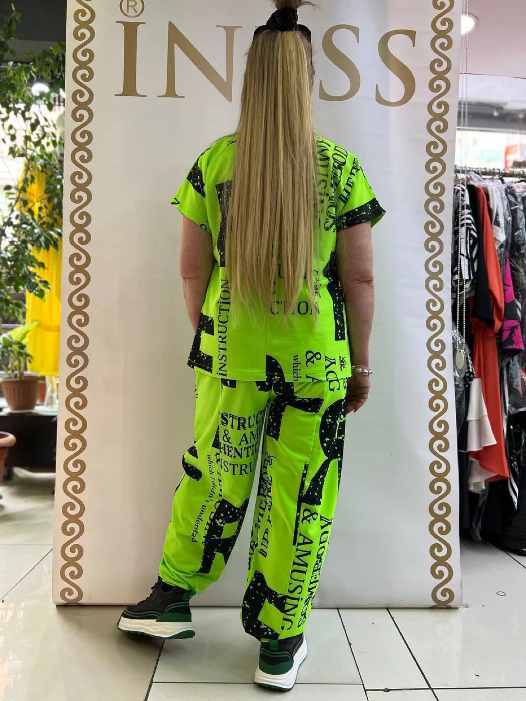 NESS Women's Graphic Print Tracksuit Set - photo 3