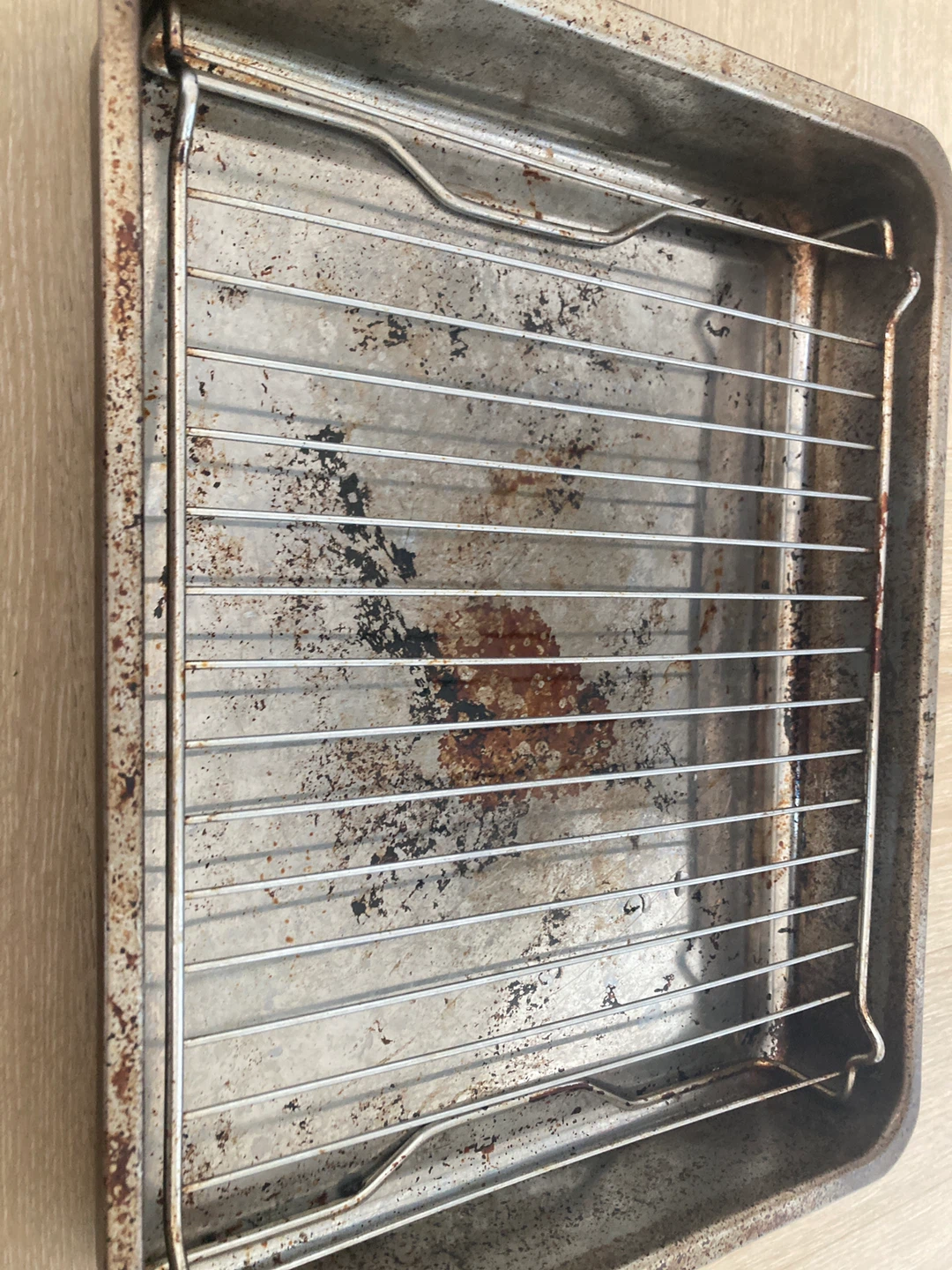 Baking tray, older heavily used