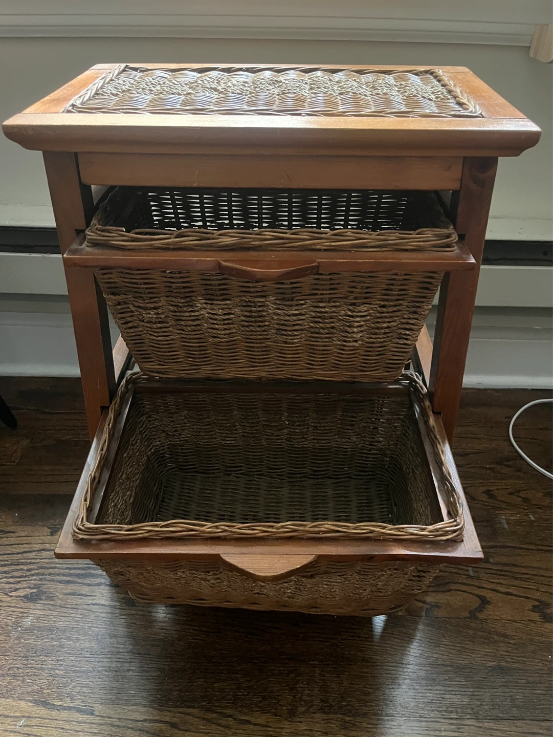 Wooden Side Table with Wicker Baskets - photo 2