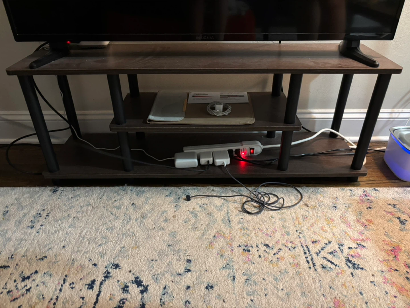 2-Tier tv stand
