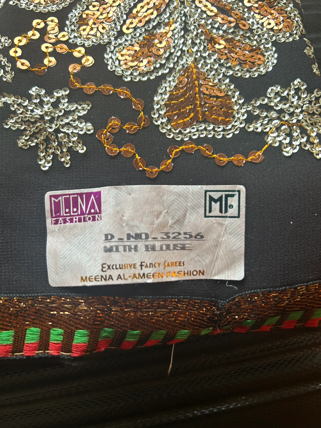 MEENA FASHION Exclusive Fancy Saree with Blouse - photo 2