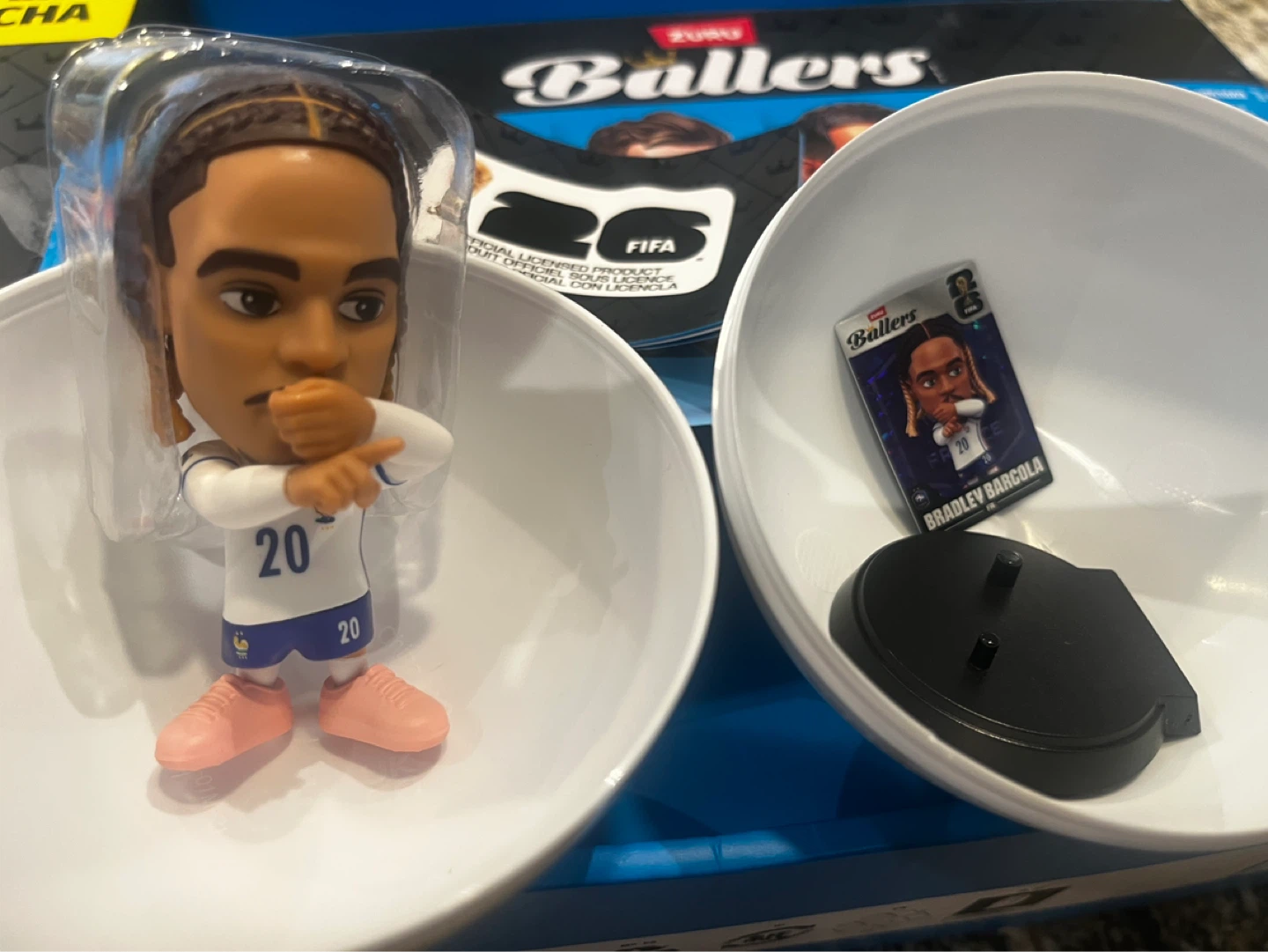 ZURU Ballers FIFA Bradley Barcola Collectible Figure - photo 3