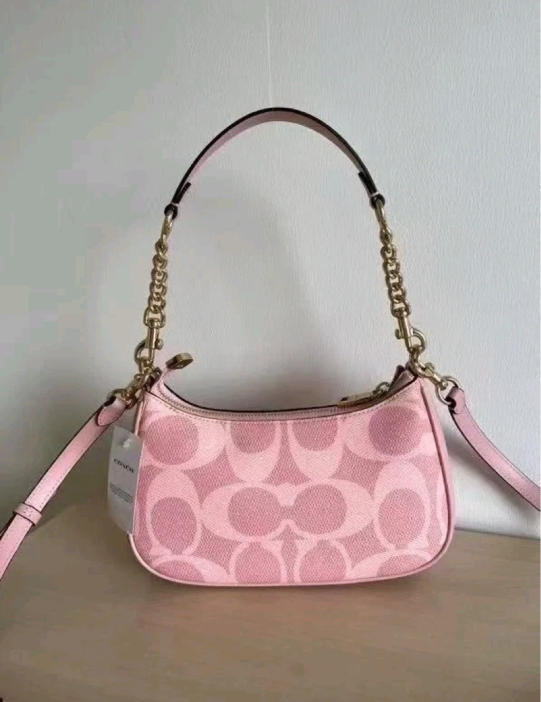 Coach Pink Monogram Shoulder Bag - photo 4
