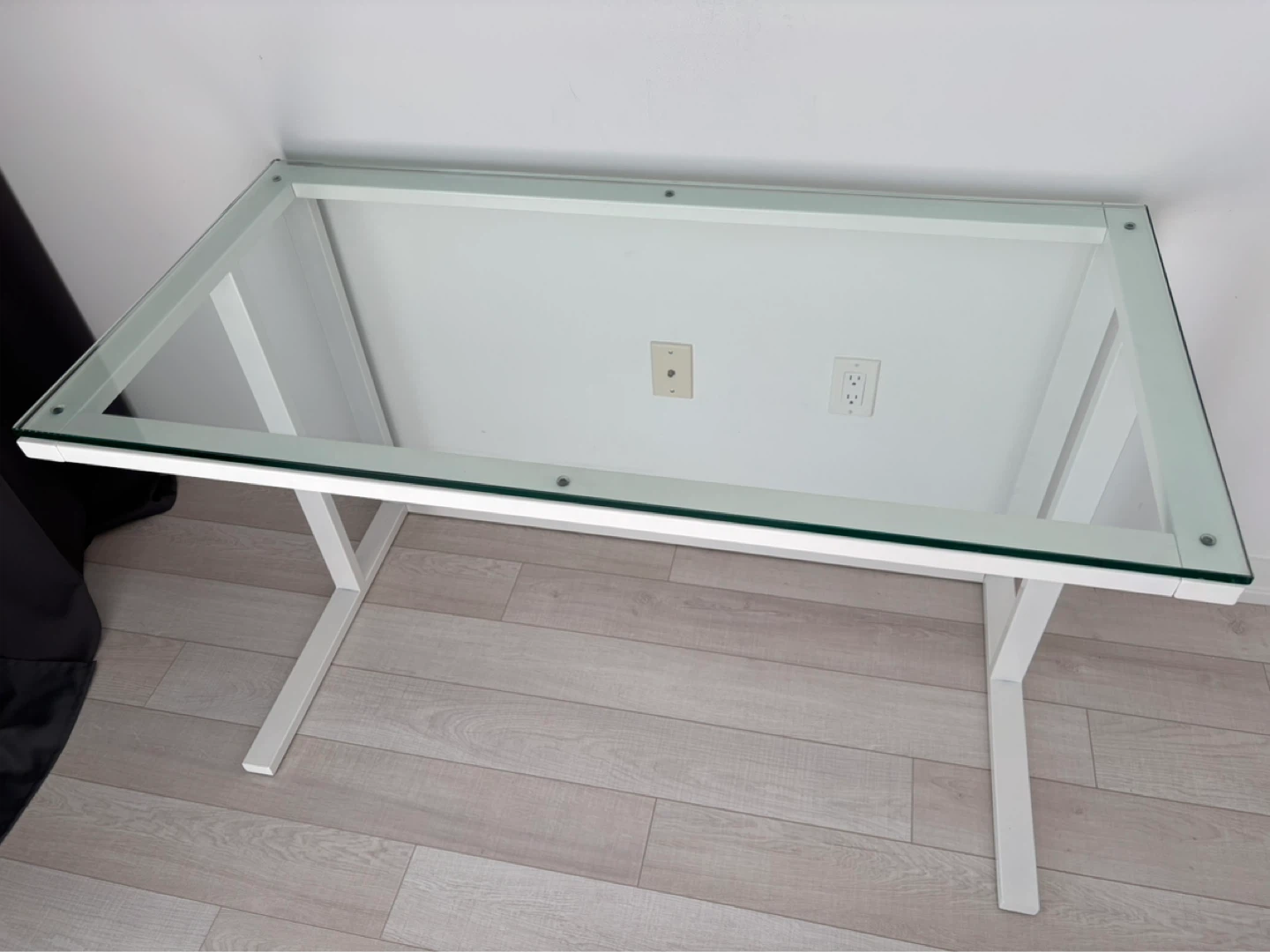 White Metal Frame Glass Top Desk