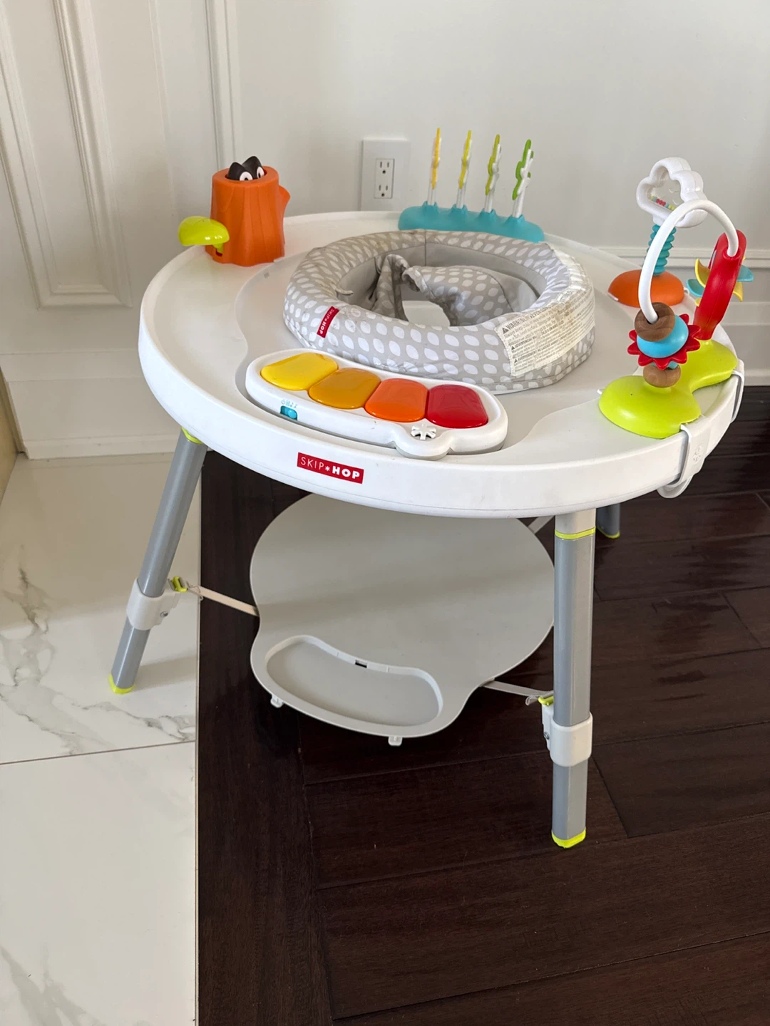 Skip Hop Activity Center