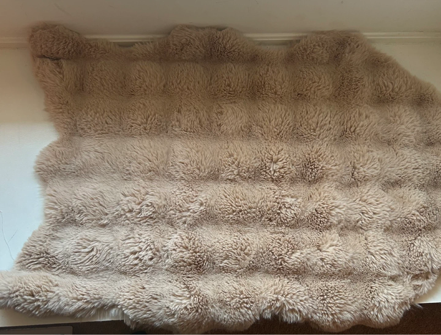 Faux Fur Rug - Beige & light brown