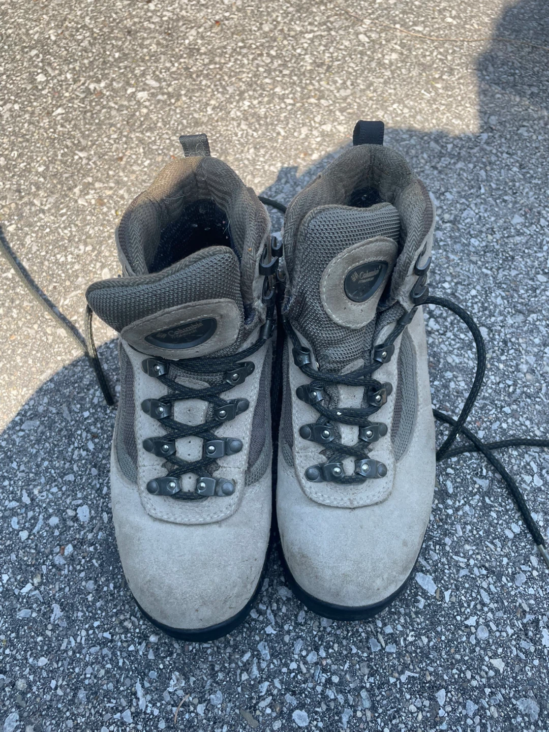Columbia Women's Hiking Boots Size 6