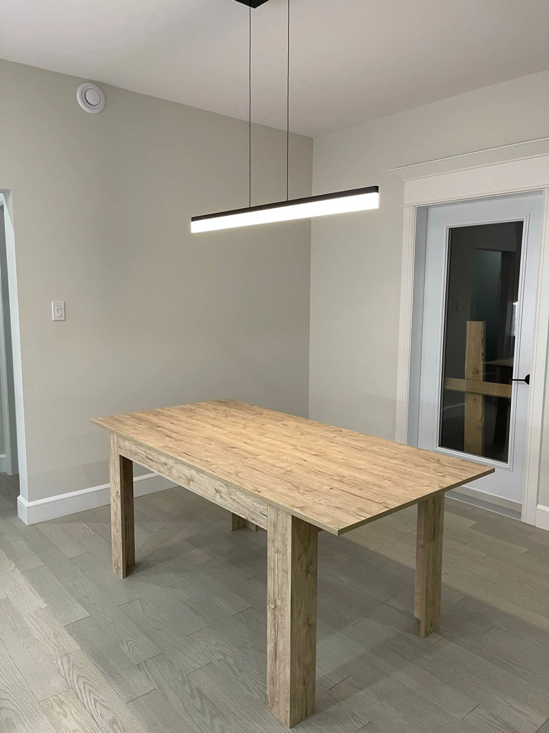 Extendible Wood Dining Table with 6 Chairs, $600