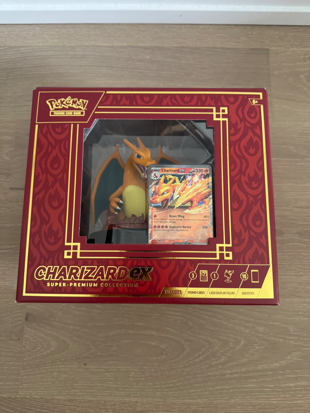 Pokemon Charizard EX Super-Premium Collection Box