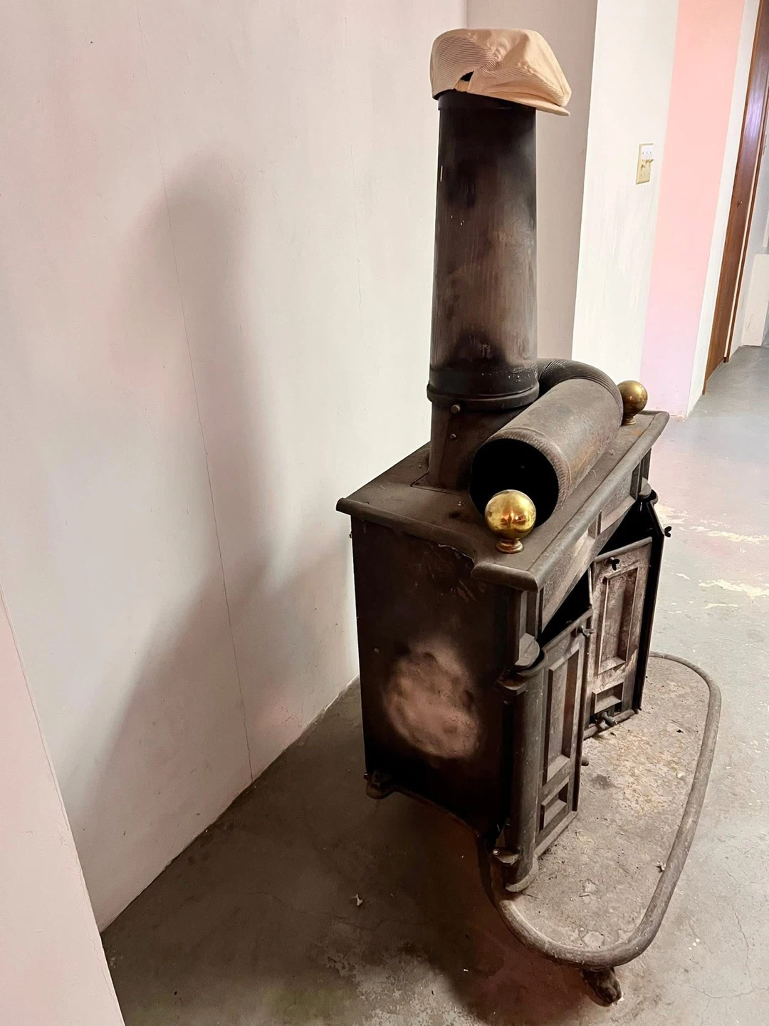 Antique Cast Iron Wood Stove with Tools - photo 2