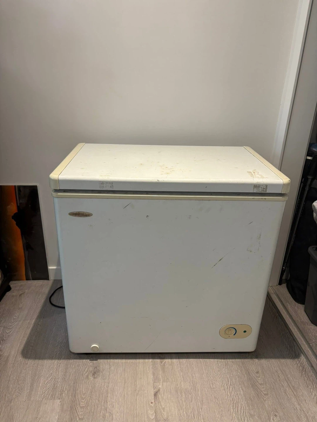 White Chest Freezer with Basket