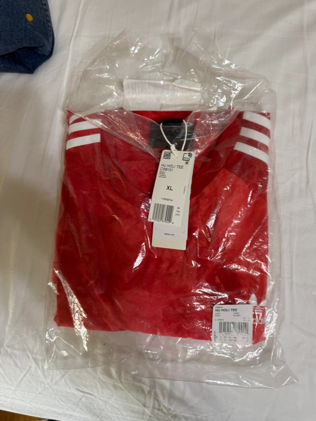 Adidas HU Holi Tee XL Red