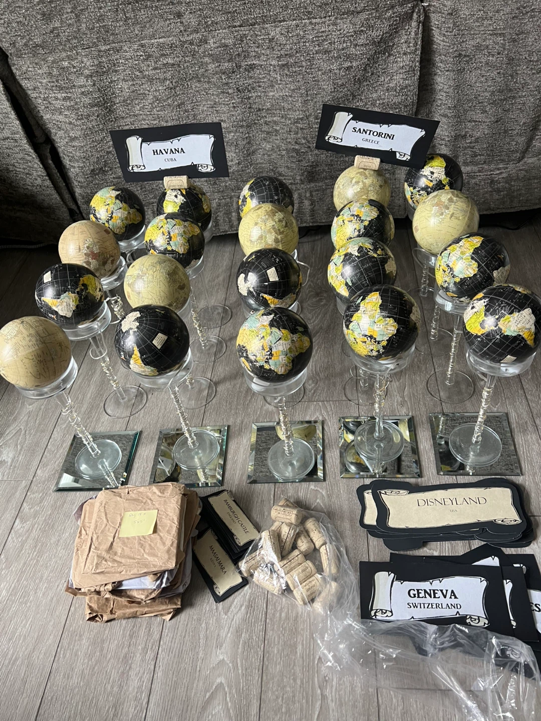 20 Wedding centrepieces World Globes with Display Stands